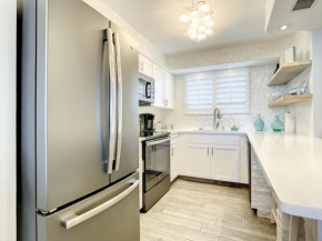 Beachfront Condo - OceanView, Pool & Steps to Flagler Ave